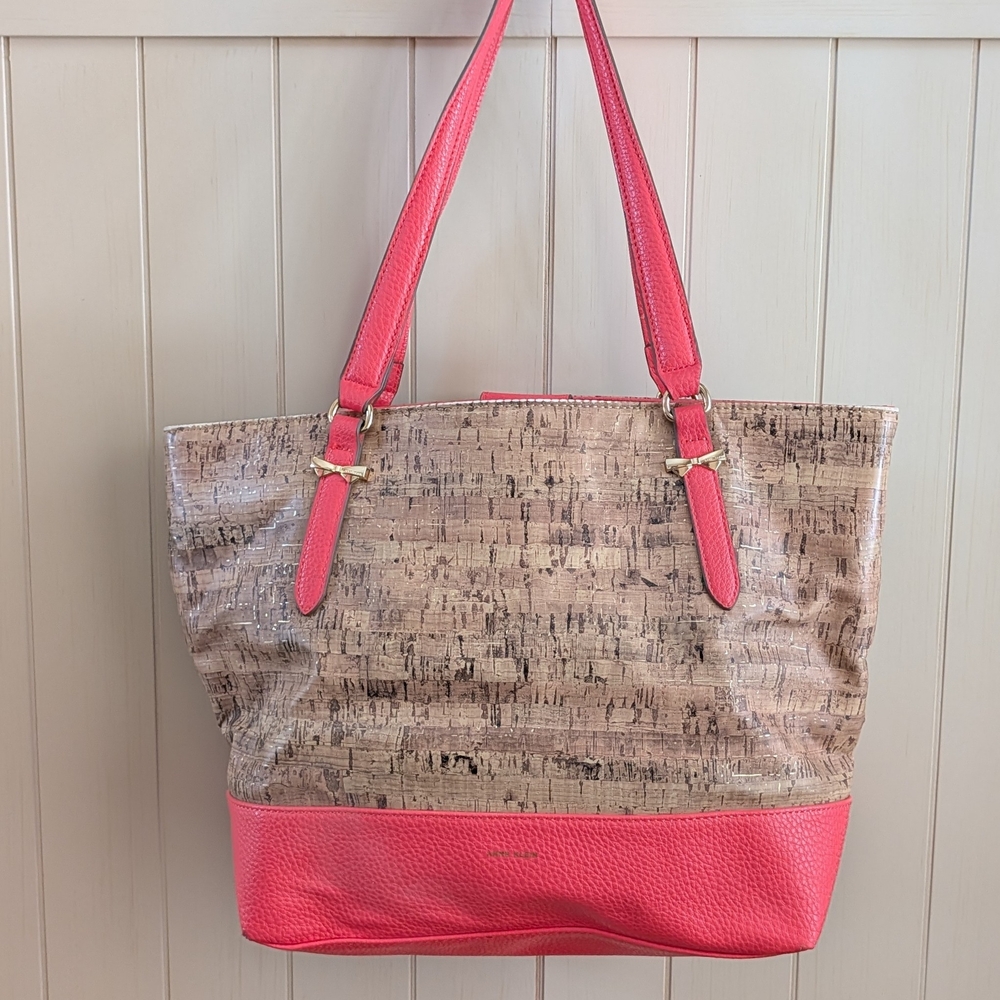 Anne Klein Tote Bag With Matching Wristlet